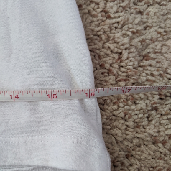 "Girls Inspire Girls" Free State Graphic T-shirt - Picture 4 of 5